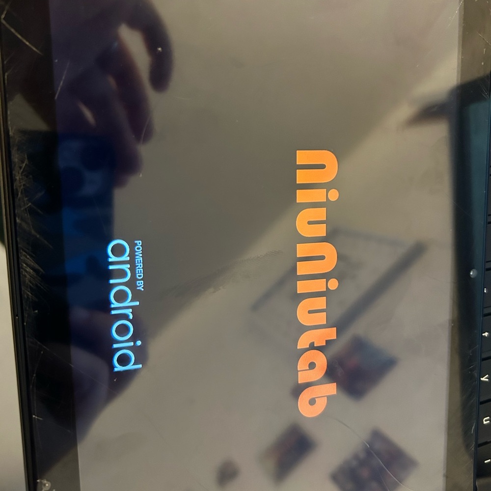 Amazon tablet - Picture 4 of 4